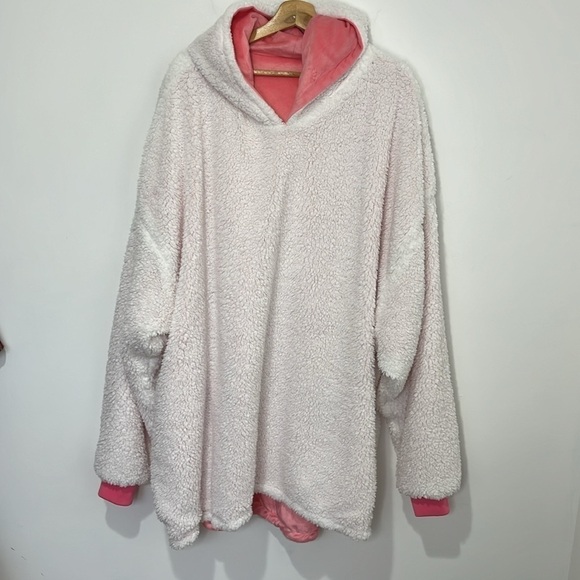 Oversized Blanket Sweatshirt Hoodie Pink Velvet and White Faux Sherpa OSFM - Picture 13 of 16
